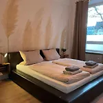Homestay Augusta *